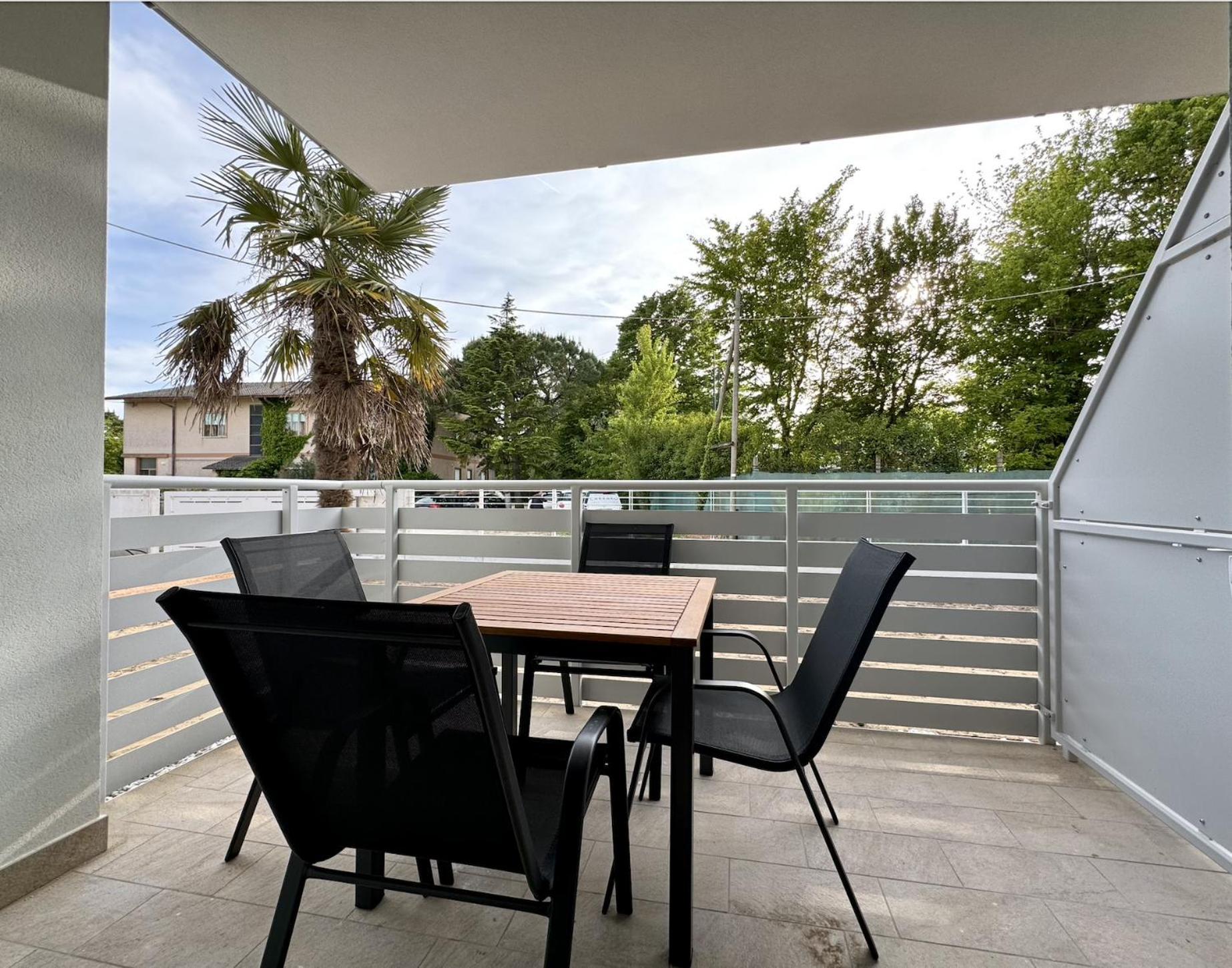 Residence Eva - Carraro Immobiliare Jesolo - Family Apartments Cavallino-Treporti Extérieur photo